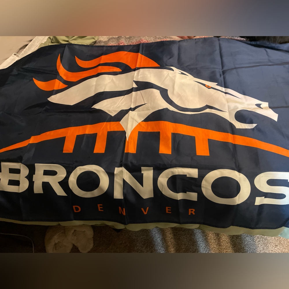 BRAND NEW Denver Broncos Flag